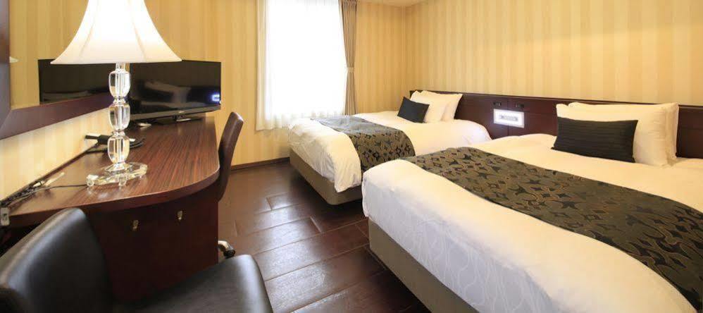 Hotel Coco Grand Kitasenju Токио Екстериор снимка