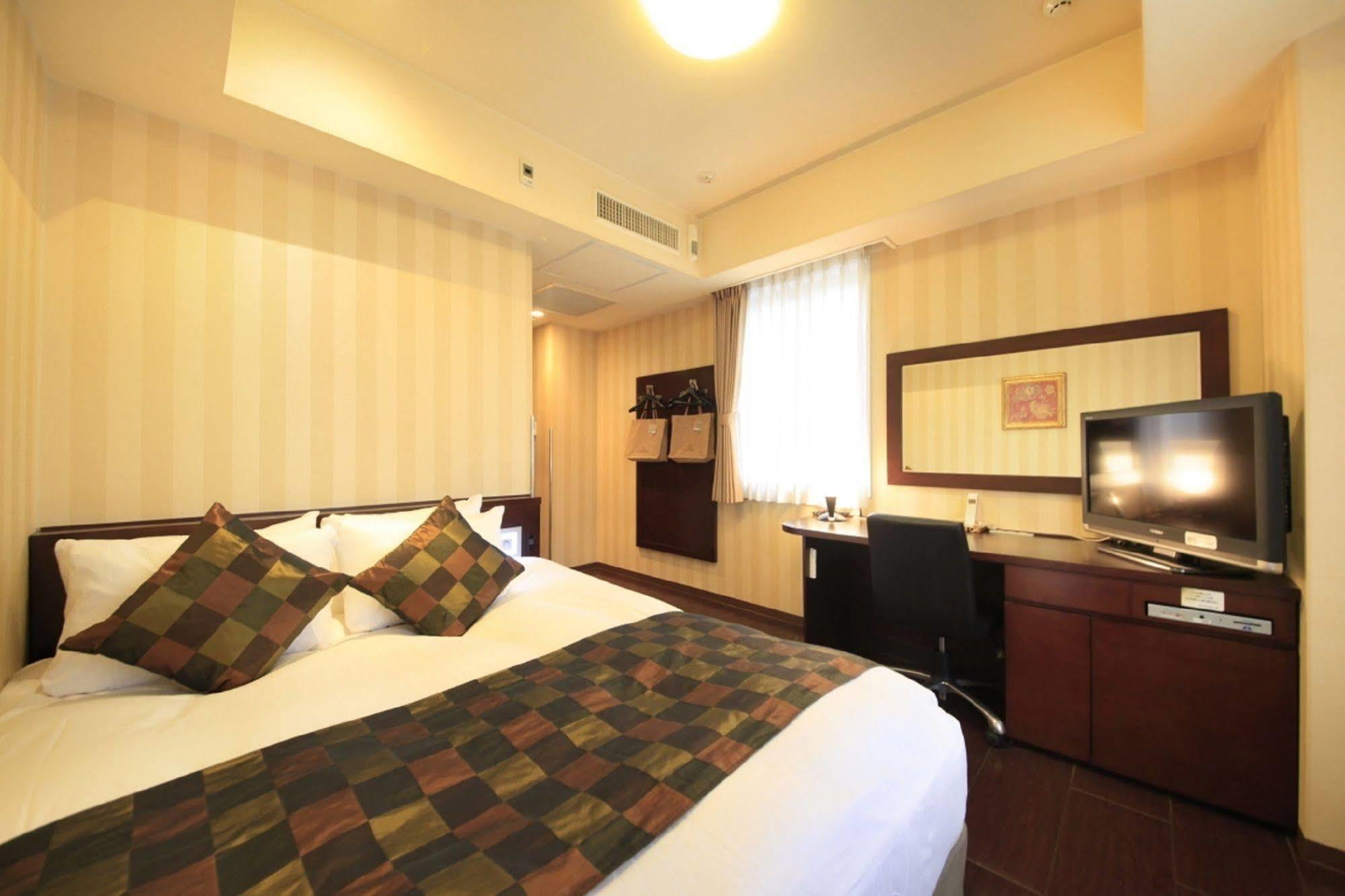 Hotel Coco Grand Kitasenju Токио Екстериор снимка